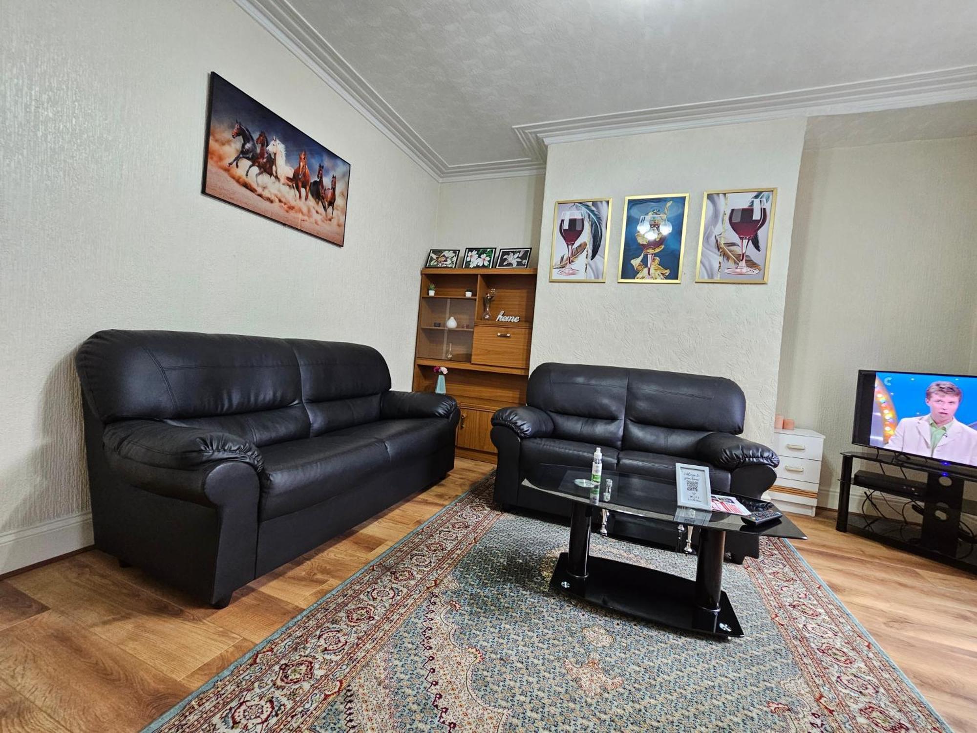 Bright Sunny, Double Bed With Garden, Tv And Wi-Fi Hotell Leeds  Eksteriør bilde